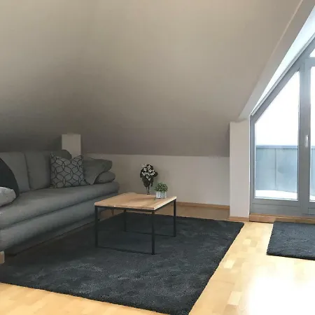 Zollernalb-apartment Gk شقة
